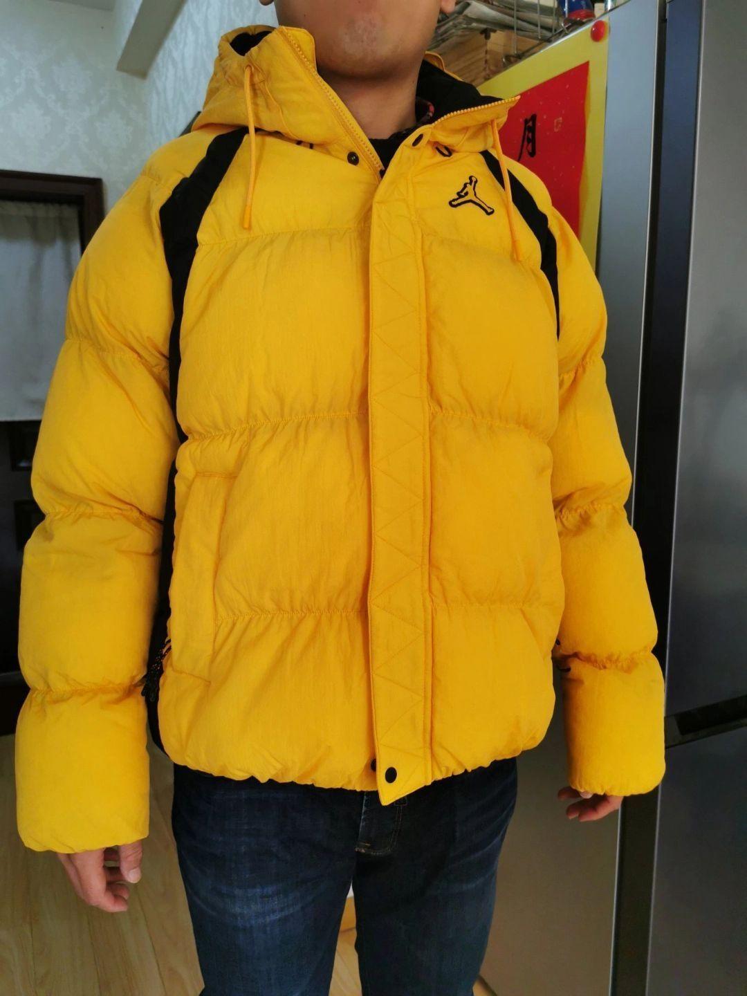 秋冬亮眼棉服穿搭,nike大黄蜂